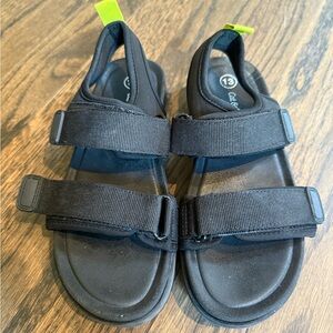 Cat & Jack Black Sporty Sandals with Adjustable Straps